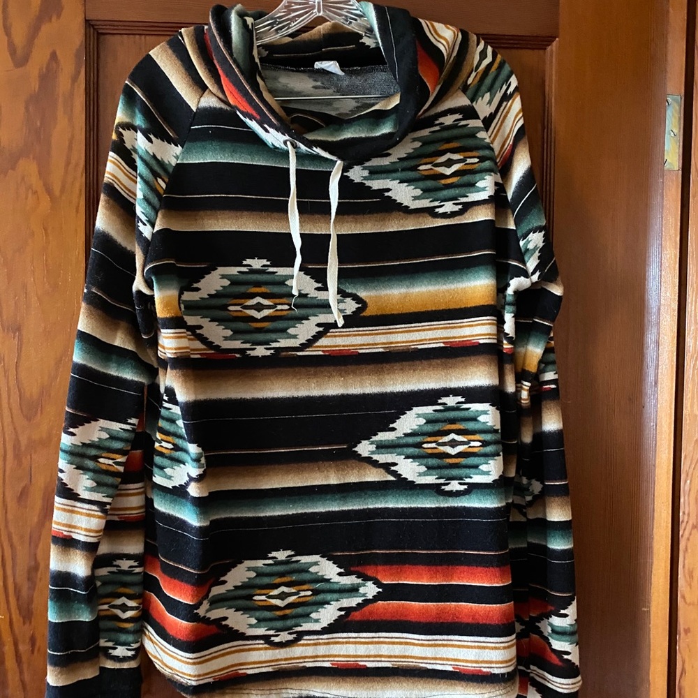 Size M Western Aztec Cowel Neck Sweater